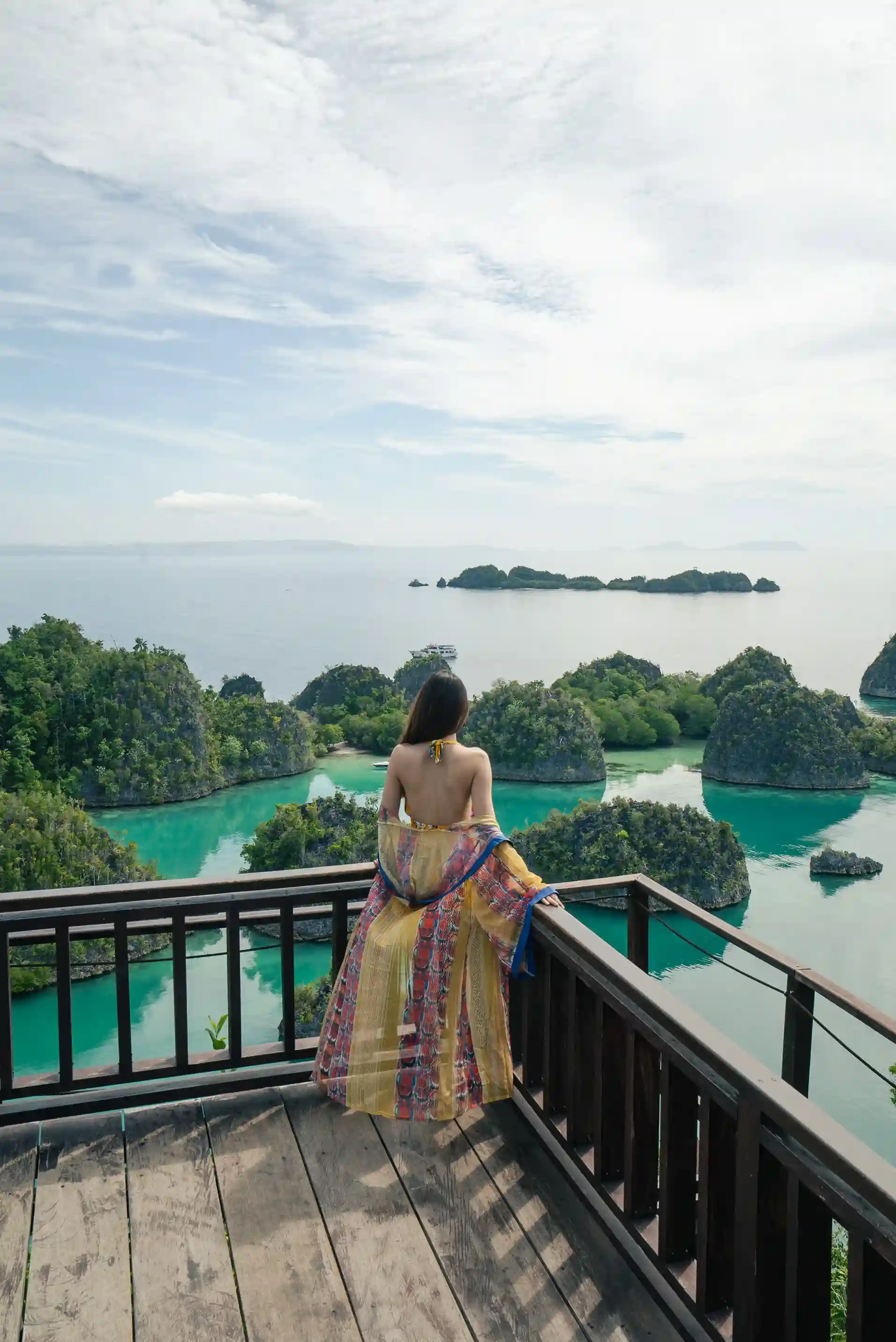 Piaynemo | Raja Ampat Tour Packages | Komodo Luxury